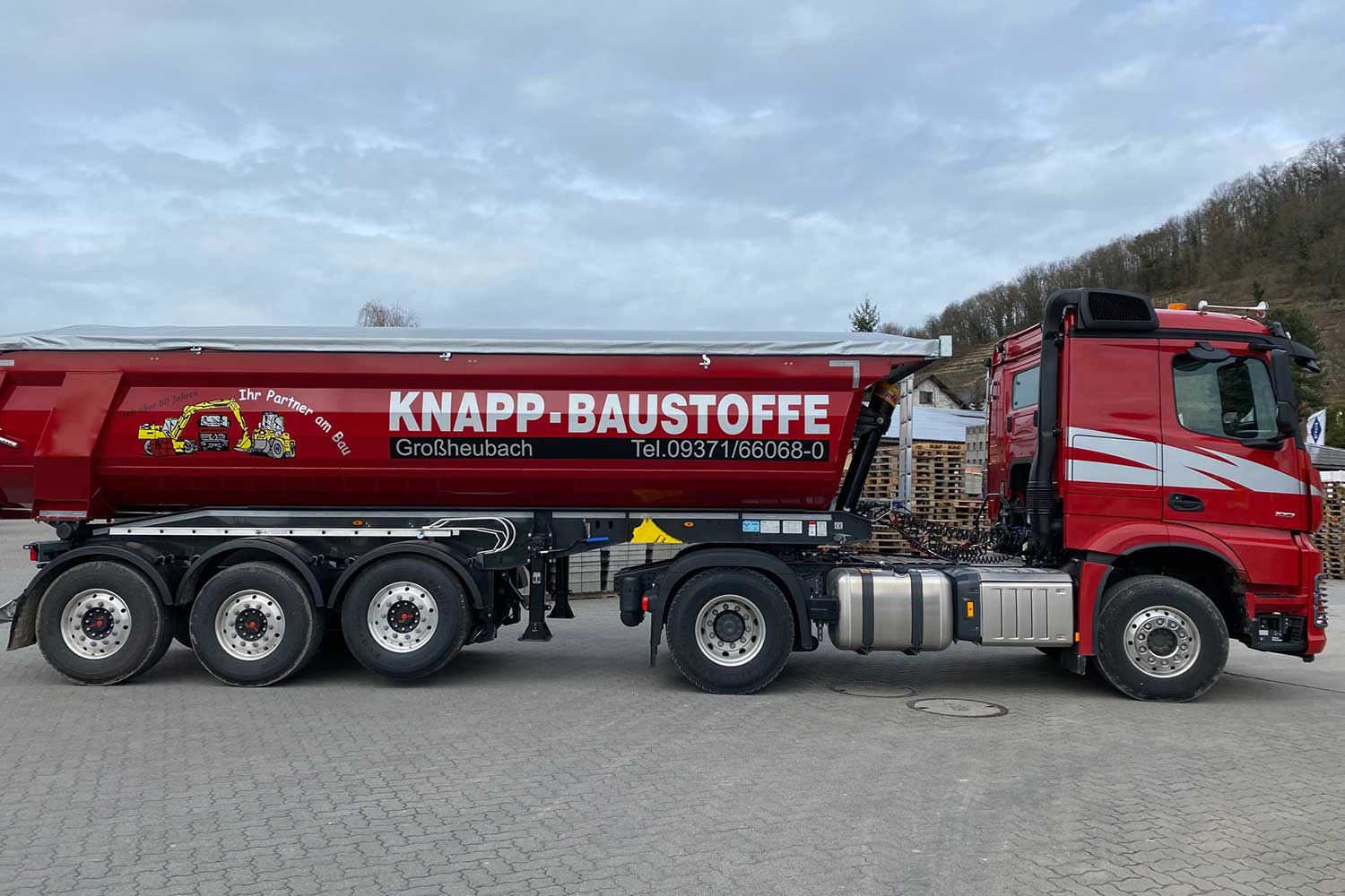 Knapp Baustoffe LKW